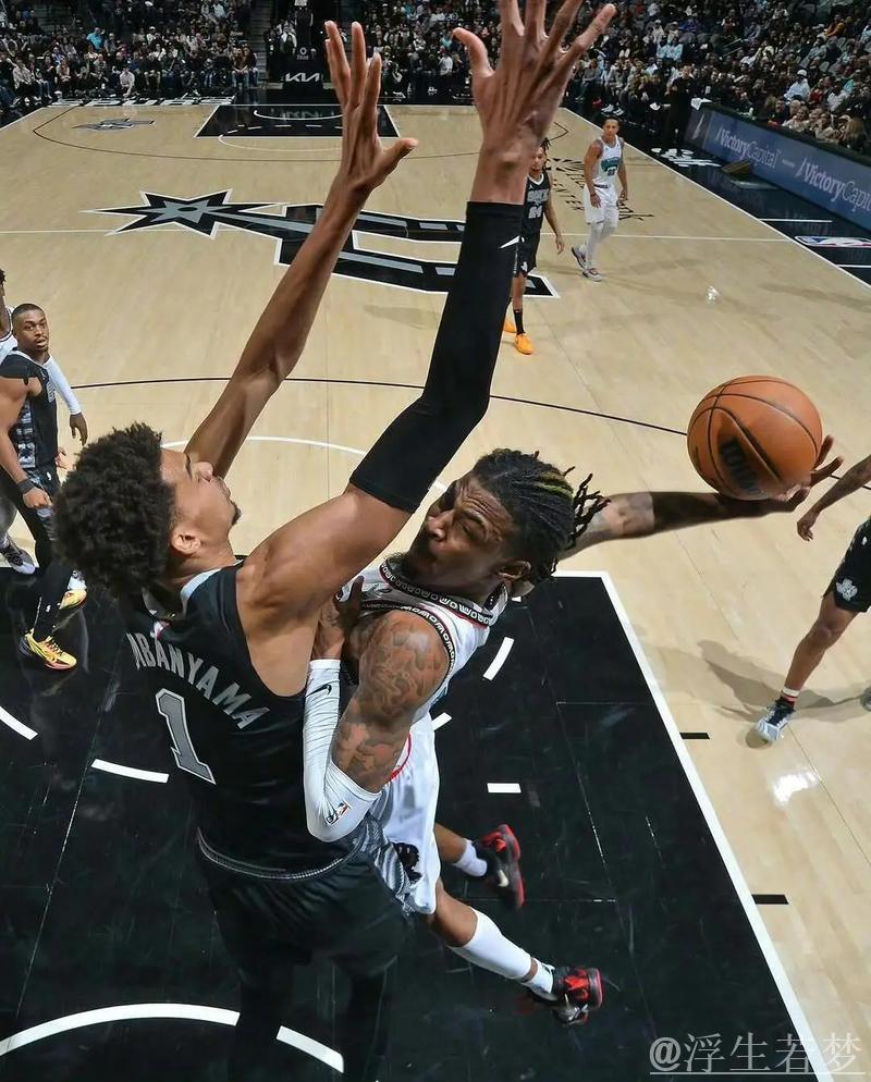 灰熊官宣贾-莫兰特复出!扣篮海报照释出:今日正式出战 灰熊官宣贾-莫兰特复出!扣篮海报照释出:今日正式出战